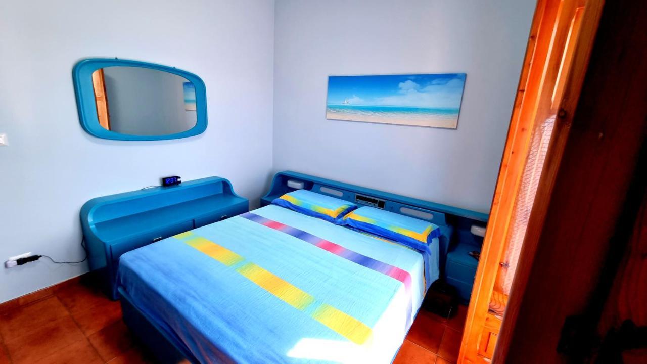 Casa Vacanze Cristoforo Colombo Holiday Trani Esterno foto